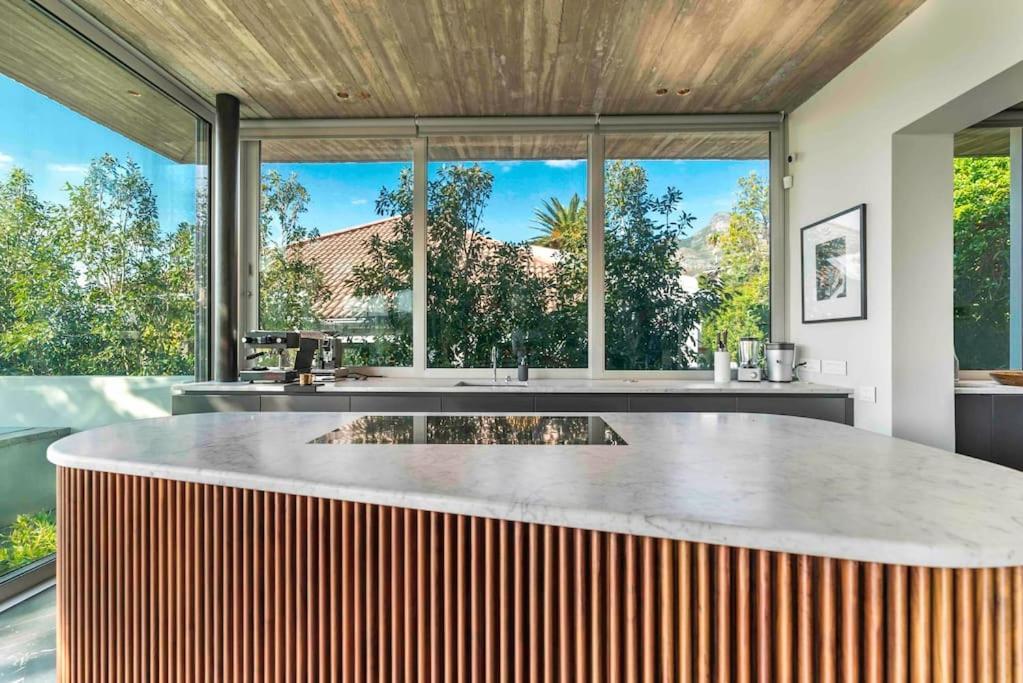Home, Is A True Oasis. Villa