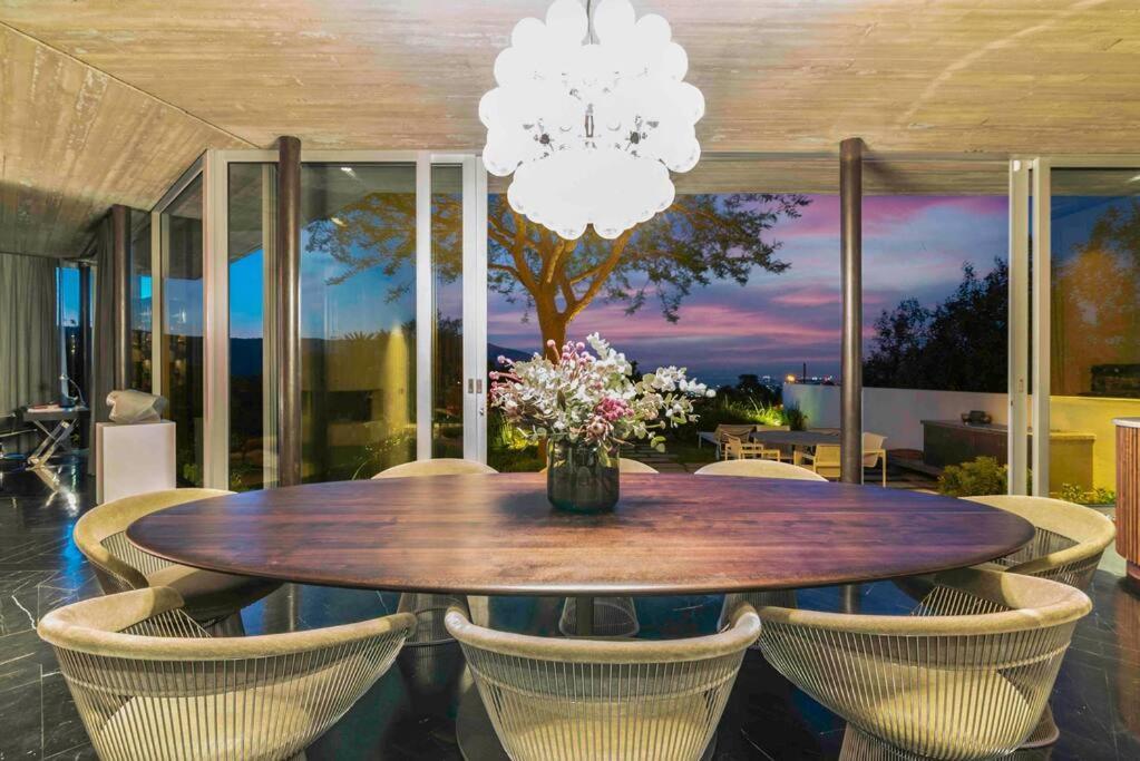 Home, Is A True Oasis. Villa *